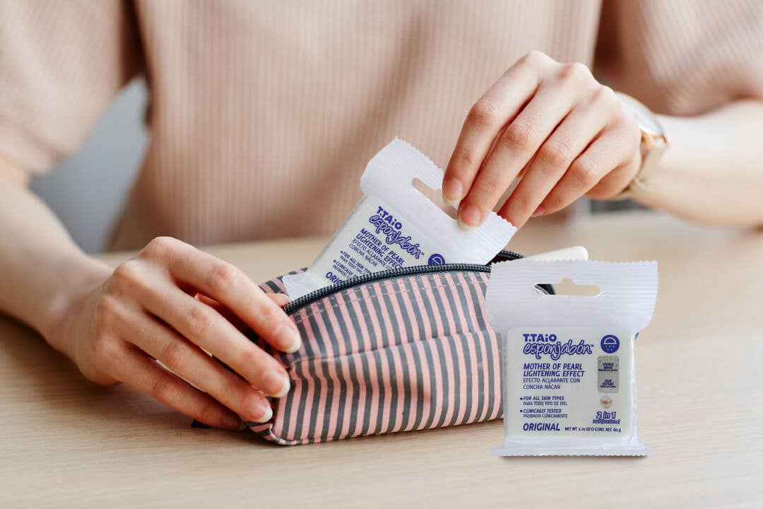 Mini EsponJabon Mother of Pearl, Lightening Effect