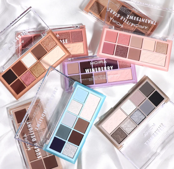 MOIRA ON THE GO PRESSED PIGMENT PALETTE